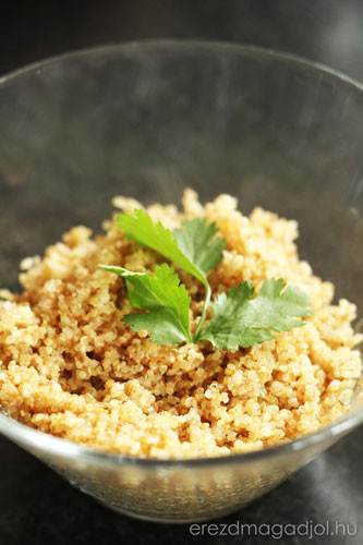 quinoa (ejtsd: kvinoa)